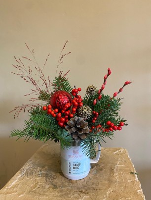 Stanley Bardakta Yılbaşı Çiçekleri