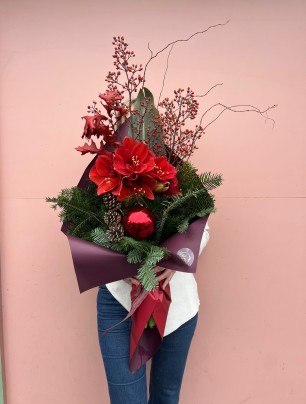 Amarllysli Yeni Yıl Buketi