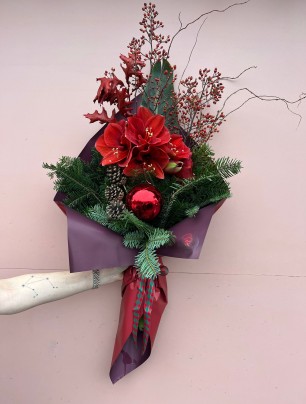 Amarllysli Yeni Yıl Buketi