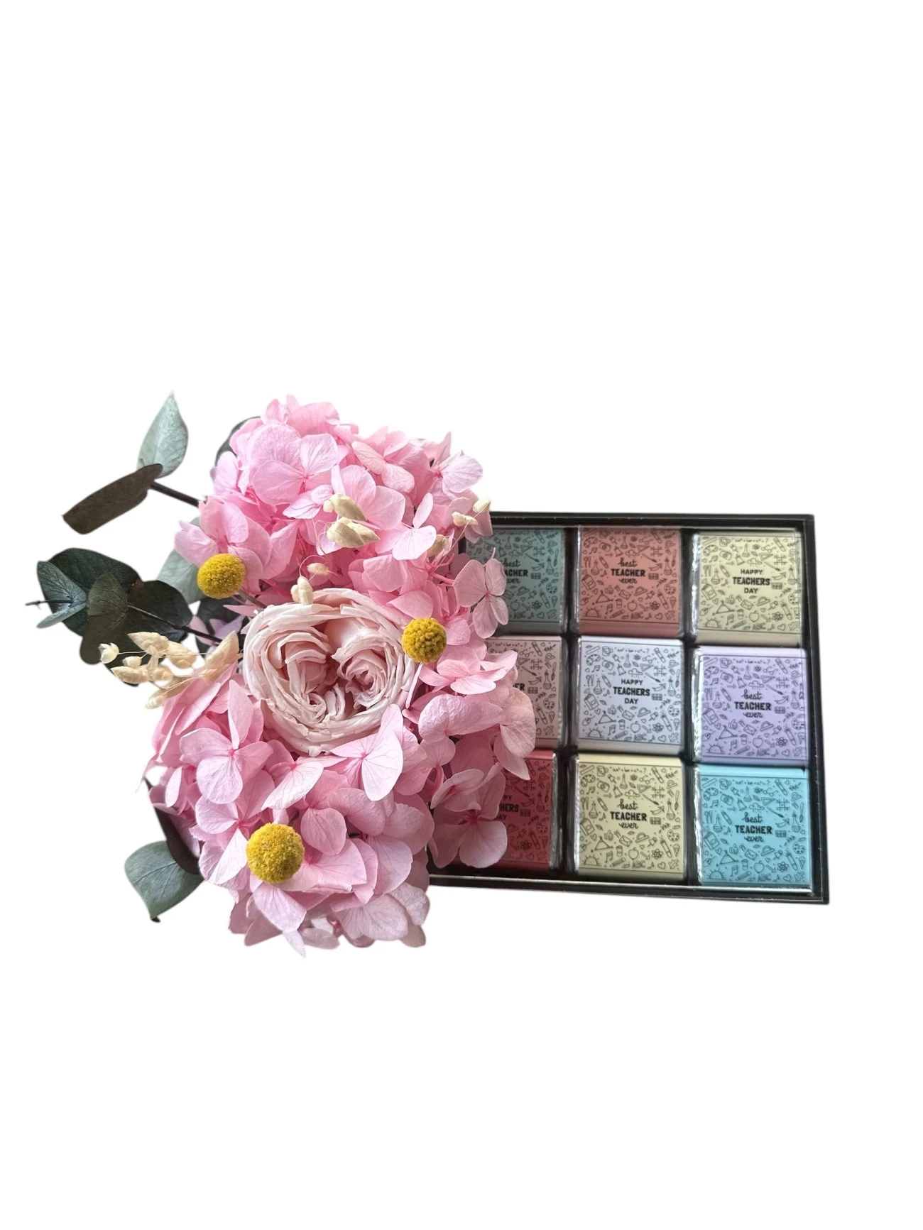 18 Adet Öğretmenler Günü Temalı Spesiyal Çikolata ve Solmayan Çiçek Tepsisi