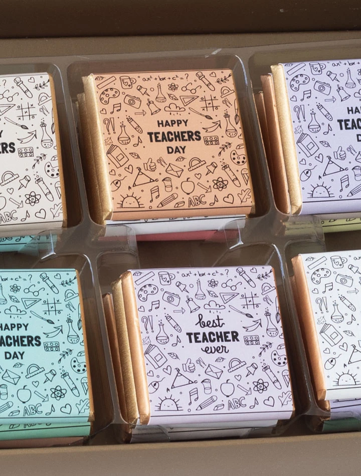 Alice ve Öğretmenler Günü Çikolatası